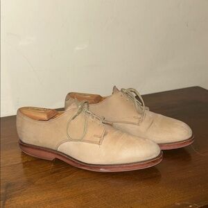 Allen Edmonds 8 D Tan Suede Derby Shoes